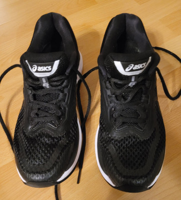 ASICS GT-2000 6, Sportschuhe, Laufschuhe, Damen, Schwarz, Gr. 39,5