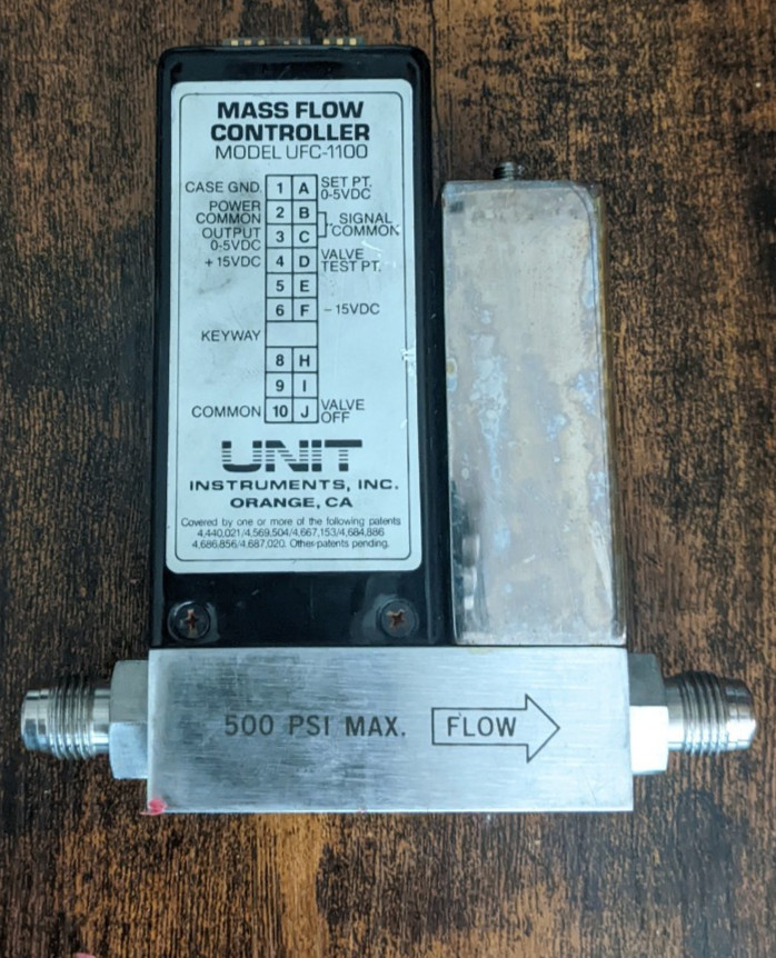 Unit Instruments Mass Flow Controller, UFC-1100 100SCCM N2 Double Male 1/4"