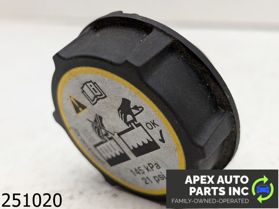 OEM 2012 Ford Focus 2.0L Coolant reservoir Cap Foto 2 de 4