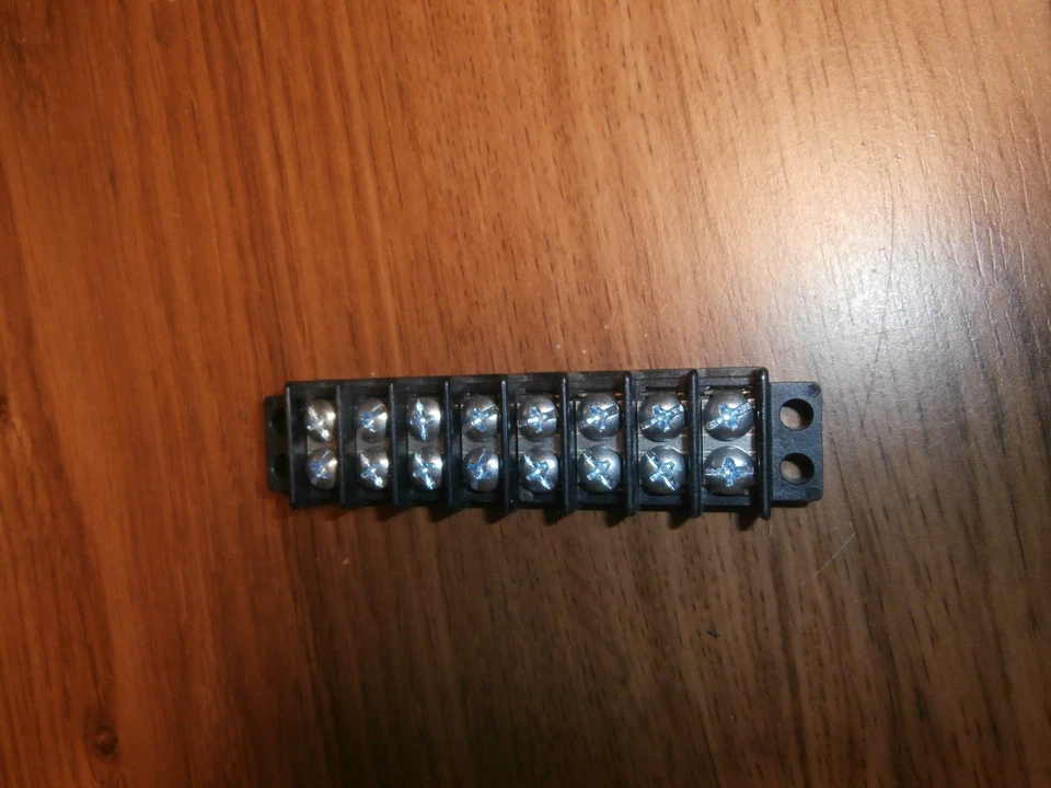 8 Position Terminal Block Barrier Strip 30 Amp 13-1408 Philmore,NEW - Image 2 of 4