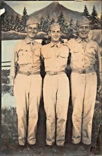 U.S. WW2 MILITARY SOLDIERS POSING IN UNIFORM PHOTOGRAPH