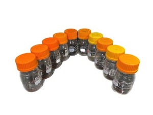 PYREX 100mL Media Storage Bottles With GL45 Screw Cap Pour Ring 1395-100 (10/cs)