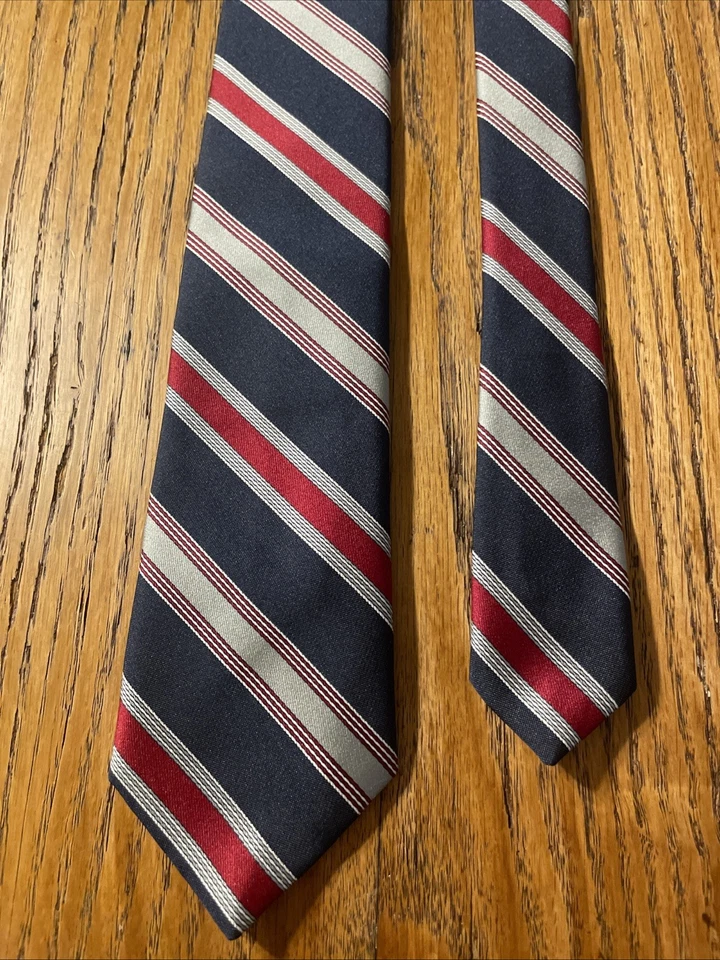 Corbata ajustada vintage años 60 70 Bill Blass BB poliéster rayas para hombre EE. UU. Foto 4 de 4
