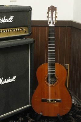 Rare Vintage 1973 made FERNANDES No.30 Solid Top Classical guitar