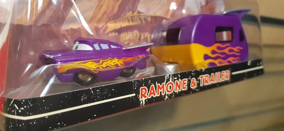 Cars Mini Aventuras Ramone y Remolque Películas Disney - Embalaje Casi Como Nuevo Foto 2 de 3