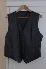 Ärmellose Echt Leder - Weste - Jacke mit Satin, Gr. 42, von "Cecil",  NEUwertig,
