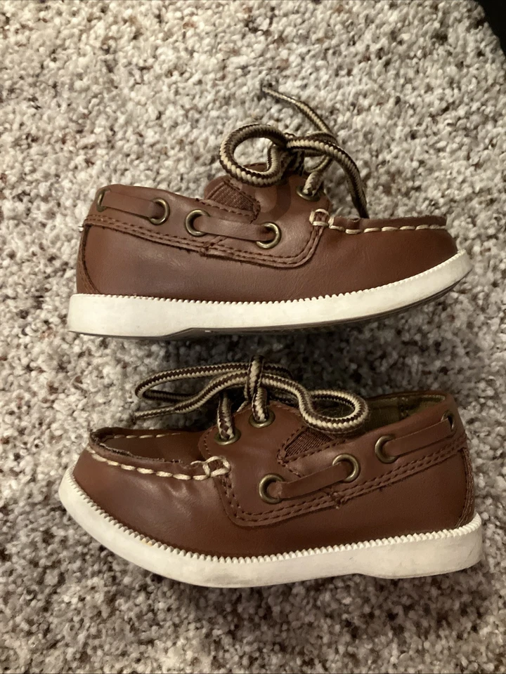 Bebé Niño, Zapato Barco Talla 5 Cherokee Tostado Foto 2 de 4