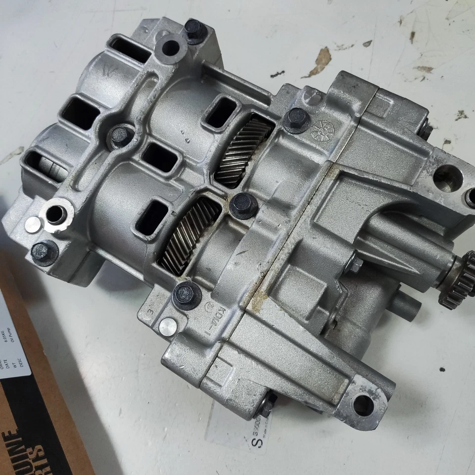 Bomba de aceite y eje de equilibrio Cummins 68127987AB para Dodge Chrysler 200 07-17 2,4 L Foto 4 de 4