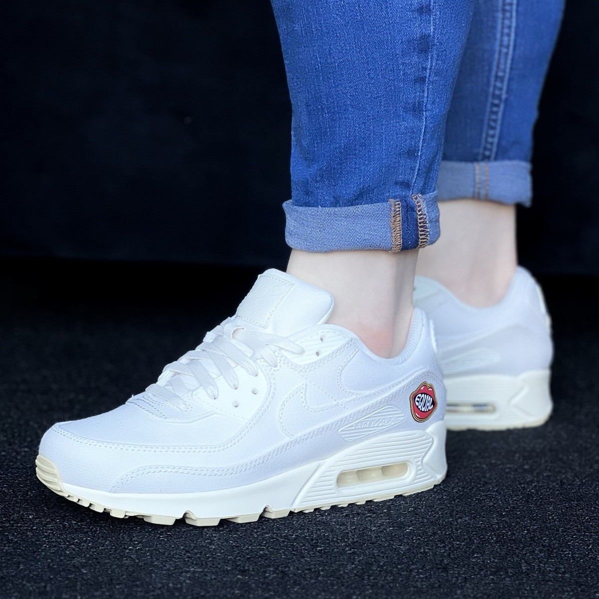 Sneakers Air Max 90 White With Jeans Nike Air Max 90 Women's