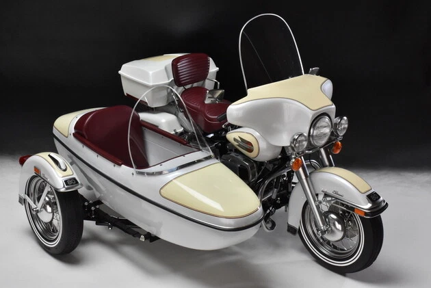 Big size Rare kit Tamiya 1 6 Harley Davidson FLH Classic Sidecar from Japan 8774