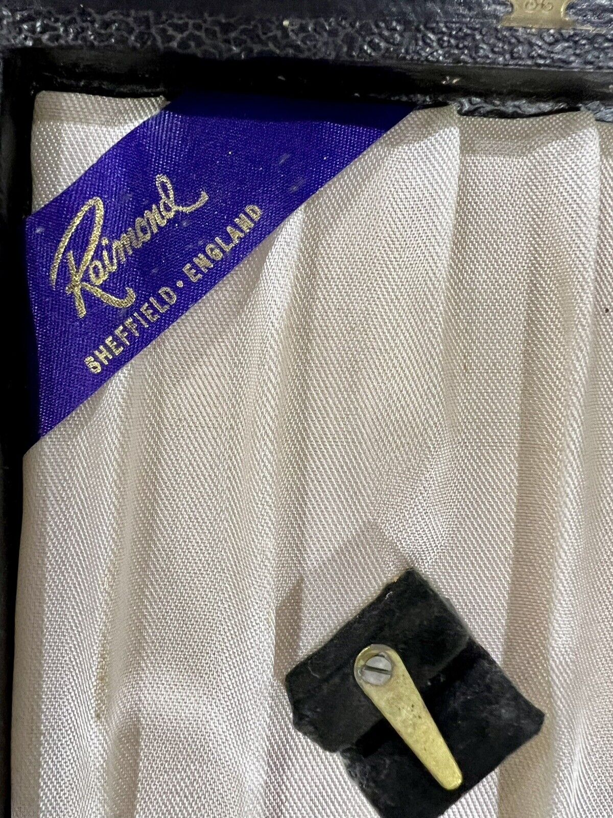 Picture 7 of 12