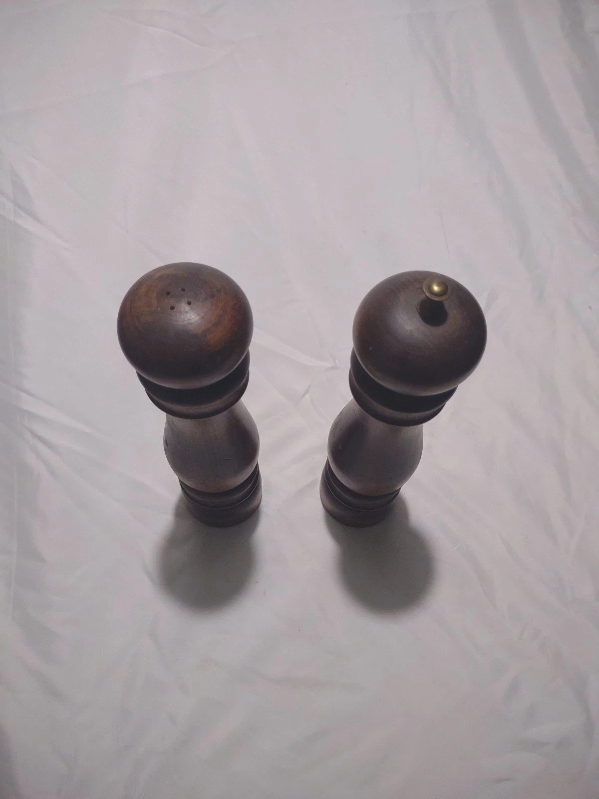 Vintage Wooden Salt & Pepper Shaker Mill Grinder 9" Set 1970's Dark Brown