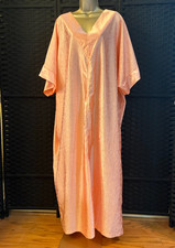 Vintage SOLID PEACH KAFTAN GOWN Plus Size 1X Textured Front Slit Mrs Roper Boho