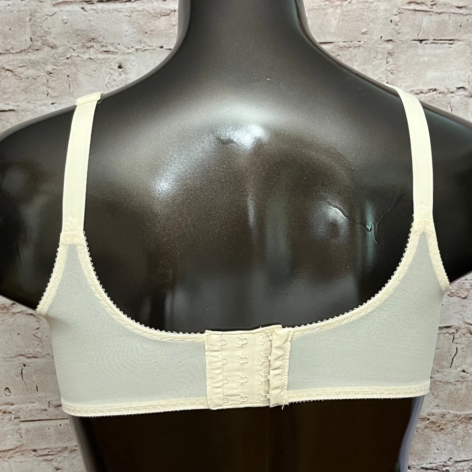 Sujetador Bali 40DD Flor Con Aros Bala Retro Pico Cobertura Completa Marfil 0180 Foto 4 de 4