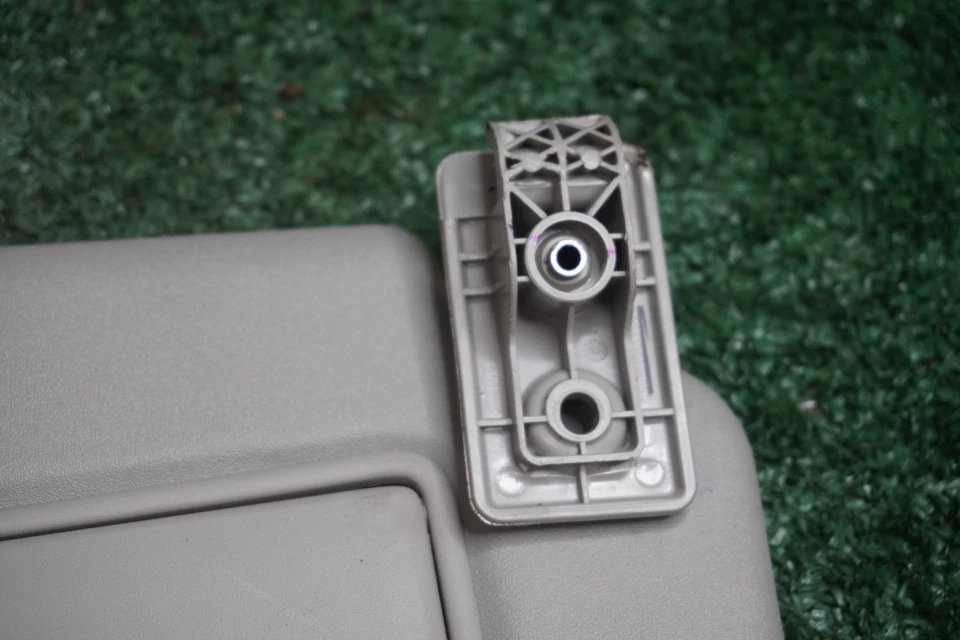 Nissan Kicks 2018 2023 parasol OEM Foto 3 de 4