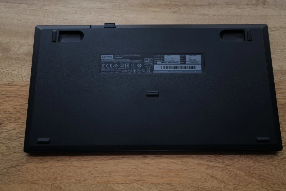 Lenovo ThinkPad TrackPoint Keyboard II (US English) - Image 3 of 4