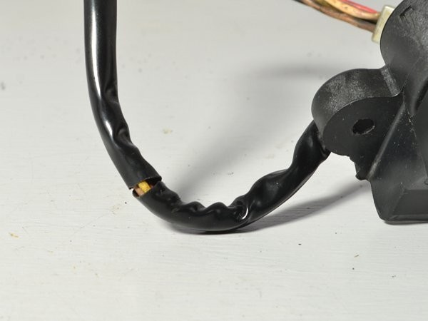 Kawasaki Ninja ZX-11 ZZR1100 ZXT10C Ignition Lock Key Set Fuel