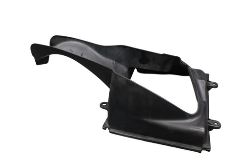 14-18 Maserati Ghibli M157 Front Left Side Intercooler Duct Shroud 670004140 Oem - Picture 5 of 11