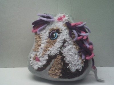 Plush Craft Kissen Pferdekopf von The ORB Factory fertig gebastelt