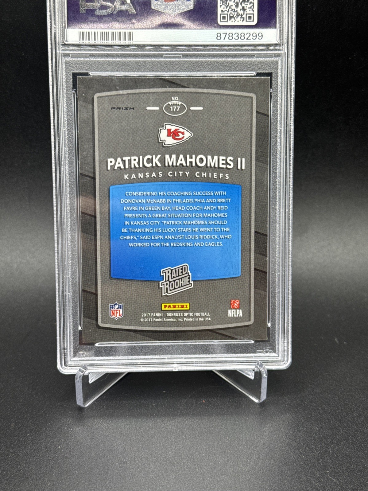 2017 Donruss Optic Rated Rookie Patrick Mahomes II #177 Red & Yellow Prizm (RC) view 2