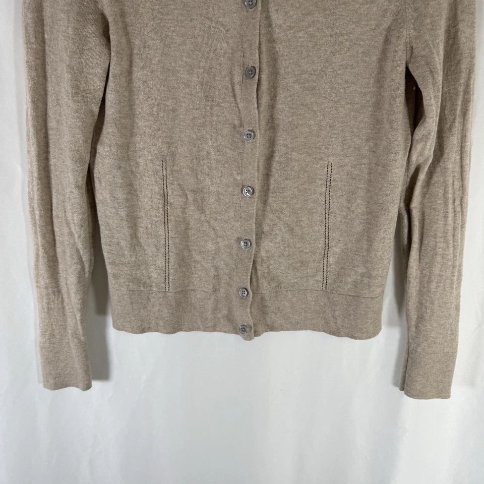 Cárdigan Banana Republic Premium Luxe hilo para mujer marrón cachemir lana botón Foto 3 de 4