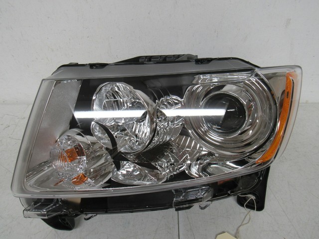 201120122013 JEEP GRAND CHEROKEE LEFT HEADLIGHT ORIGINAL