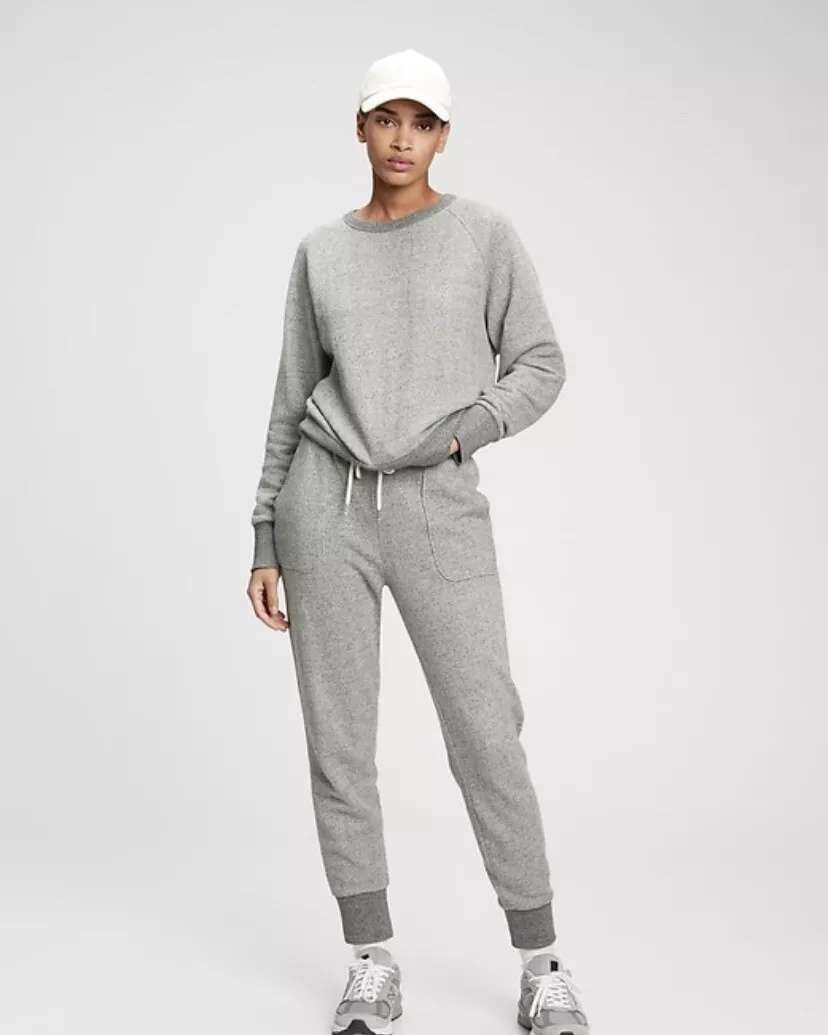 Gap outlet jogger set