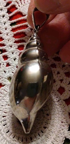 Vntg Pewter 2.5" Conch Pendant Very Detailed - Picture 5 of 6