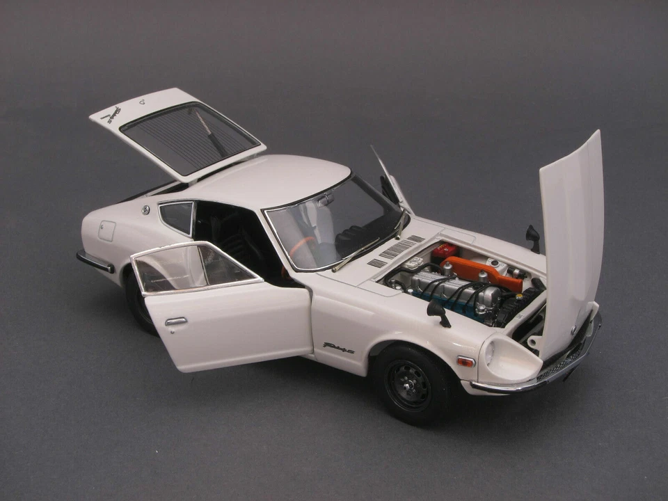 EBBRO 1/24 Nissan Fairlady ZL (S30) 1971 - BIANCO - VERY RARE MODEL - Immagine 4 di 4