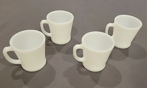 Set 4 Vintage Fire King Milk Glass D Handle Coffee Mugs Cups Anchor Hocking
