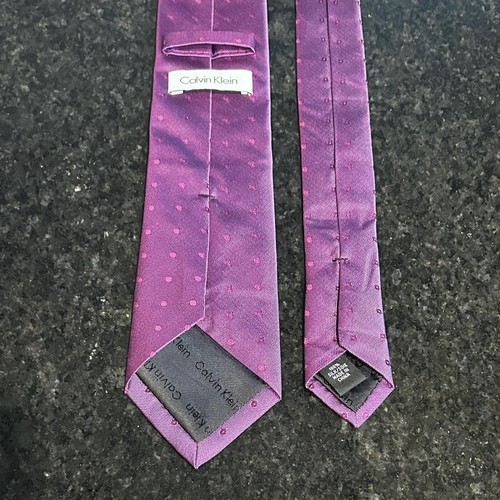 Calvin Klein Men's Hand Made Silk Tie Purple on Purple - Picture 3 of 5