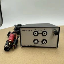 Realistic 42-2109 Stereo Phono Preamplifier Preamp Vintage RCA Input/Output
