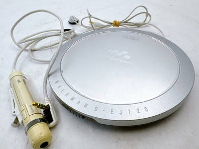 Sony CD Walkman D-EJ720 Silver Portable Disc Player w/ Remote