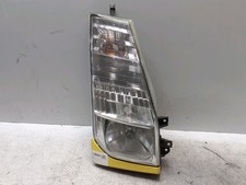 Feu avant (phare) Renault MAXITY