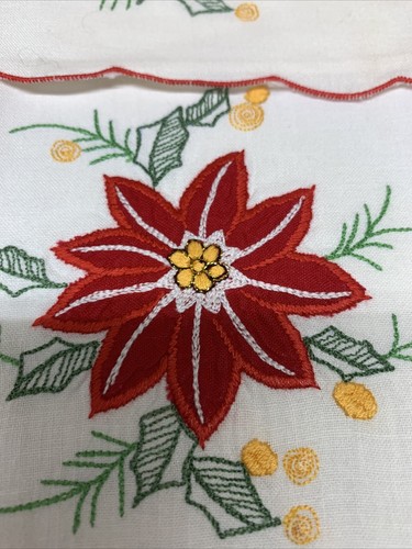 Vintage Holiday Dish TOWEL APPLIQUED EMBROIDERED Poinsettias Holly Christmas - Imagen 10 de 10