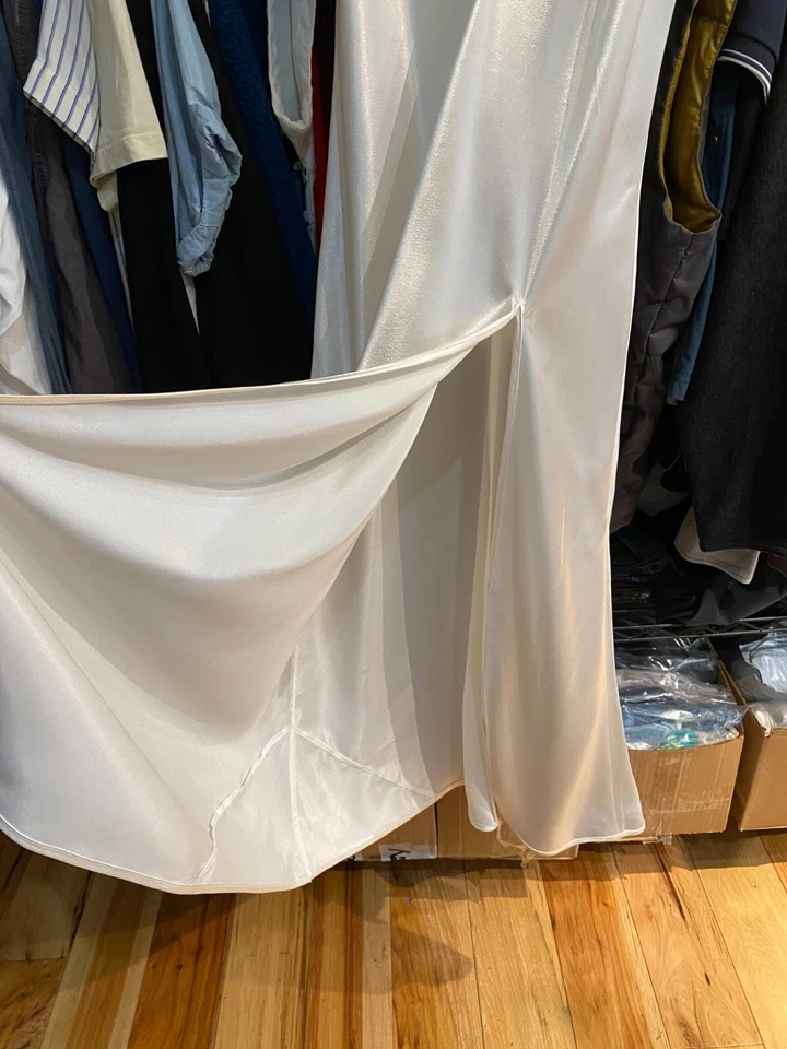 Victoria's Secret Satin Slip Dress size S Lace Romantic Nightgown Y2K Vtg - Image 3 of 4