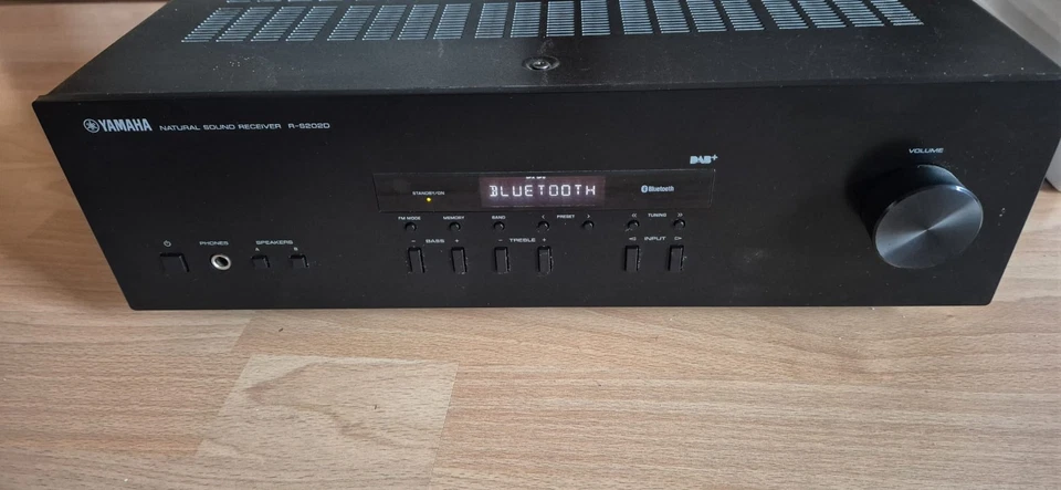 Yamaha R-S202D Stereo Receiver Natural Sound mit Bluetooth & DAB/DAB+ Ohne FB - Bild 3 von 4