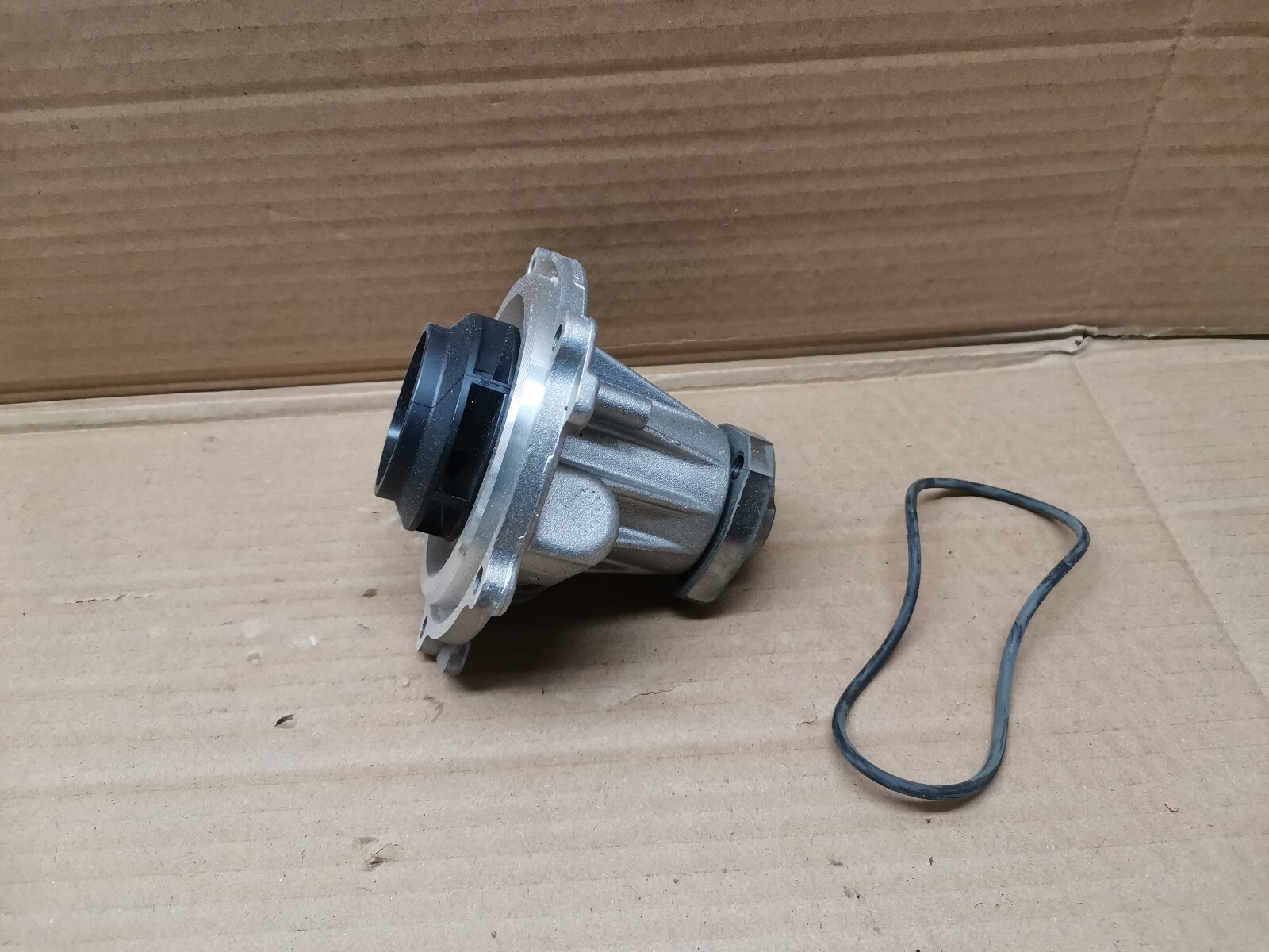 Pompe à eau Audi TT avec turbine en acier robuste