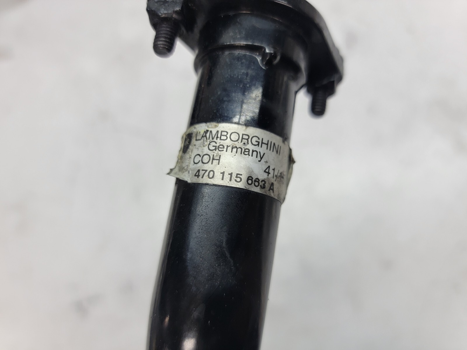 LAMBORGHINI AVENTADOR OIL LINE PIPE OEM 470115663A