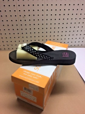 Switchflops Lulu Black Flat With Changable Straps & BONUS 2 Extra Straps Free!