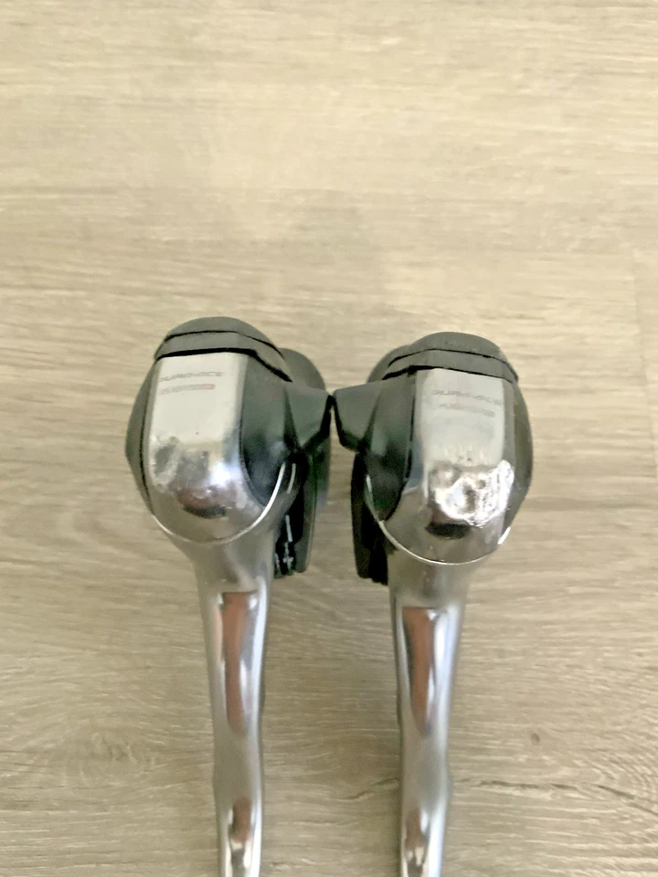 SHIMANO DURA ACE BRAKE / SHIFTER SET 2 X 10 SPEED MODEL 7801 - Image 2 of 4