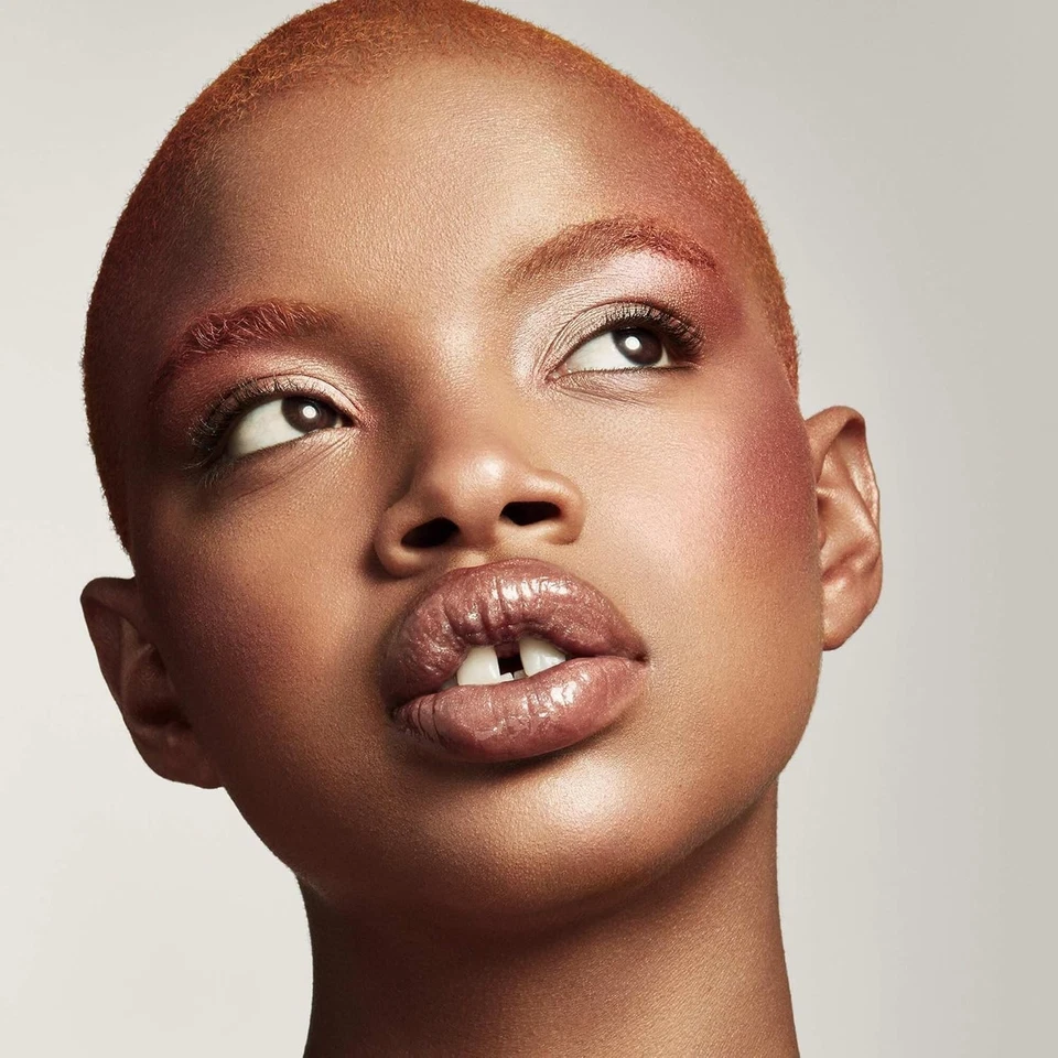 Fenty Beauty Light Coverage Highlighter - Image 4 of 4