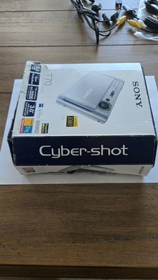 Sony Cyber-shot DSC-T70 SuperSteadyShot Compact Digital Camera