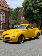 2005 Chevrolet SSR Leather seats, chrome trim