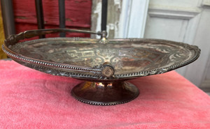 Victorian Rogers. Smith & Co. Silverplate Swing Handle Brides Basket