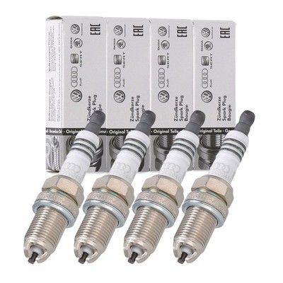 4x ORIGINAL VW Zündkerze GOLF 3 4 5 6 PASSAT POLO SHARAN TOURAN T5 101000041AC