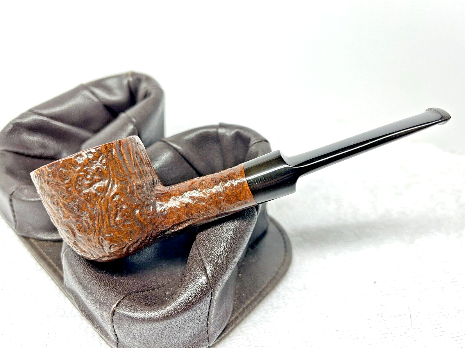 MOUNTBATTEN 8350 Blast Finished Thick Walled Pot by Charatan, w Saddle Stem-image