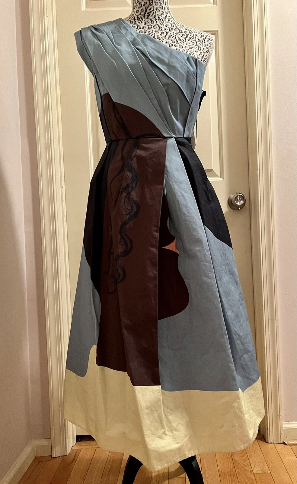 Abito ACNE STUDIOS XS 36 Callas blu testa una spalla drappeggiato stampato $950