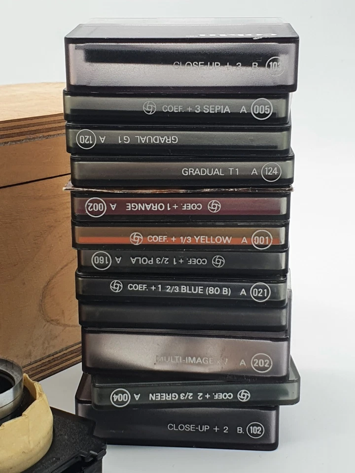 Cokin A & B Filters Colours, Multi Image X 7 Chromofilter SA Close Up Holder Set - Image 2 of 4