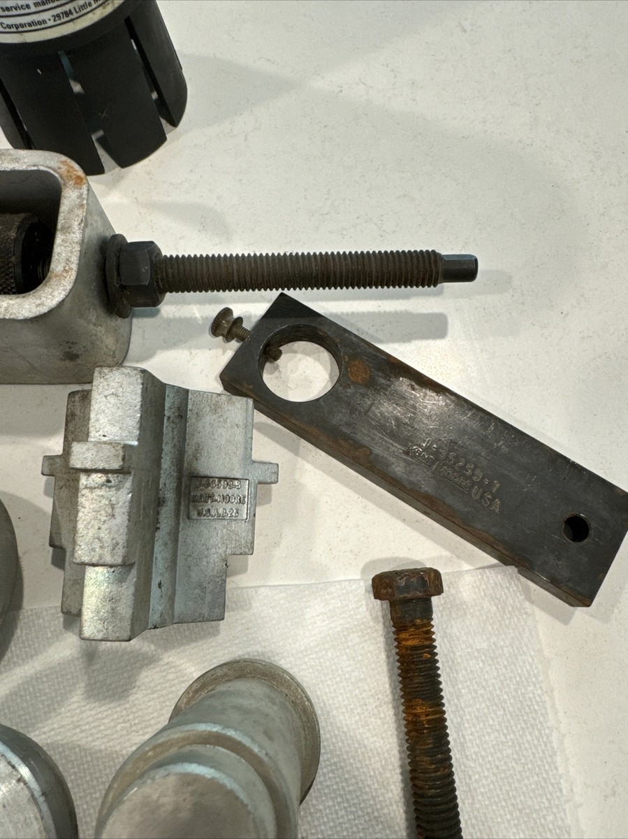 Kent Moore GM Tool Kit J-34026 J-34649 J-29330 J-35420 J Kent Moore GM Tool Kit J-34026 J-34649 J-29330 J-35420 J